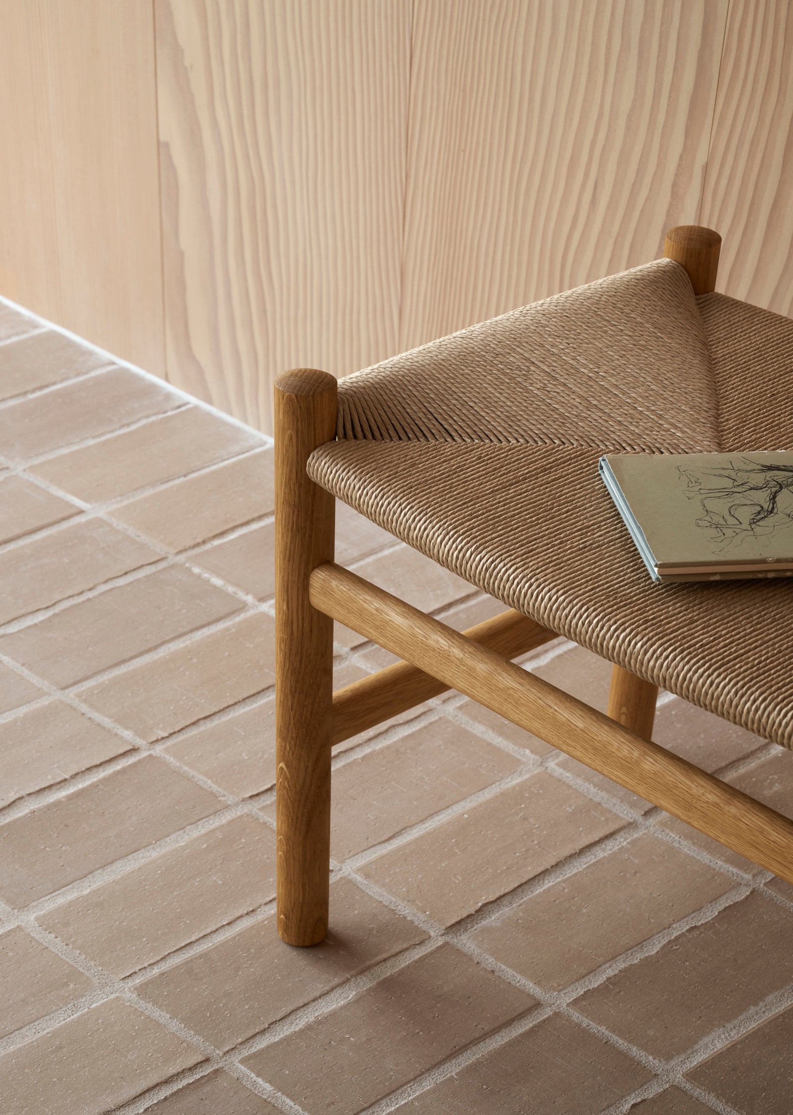 CH53 Footstool