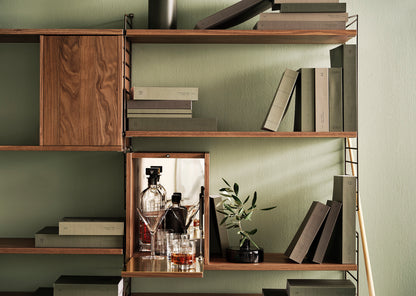 String Livingroom Shelving