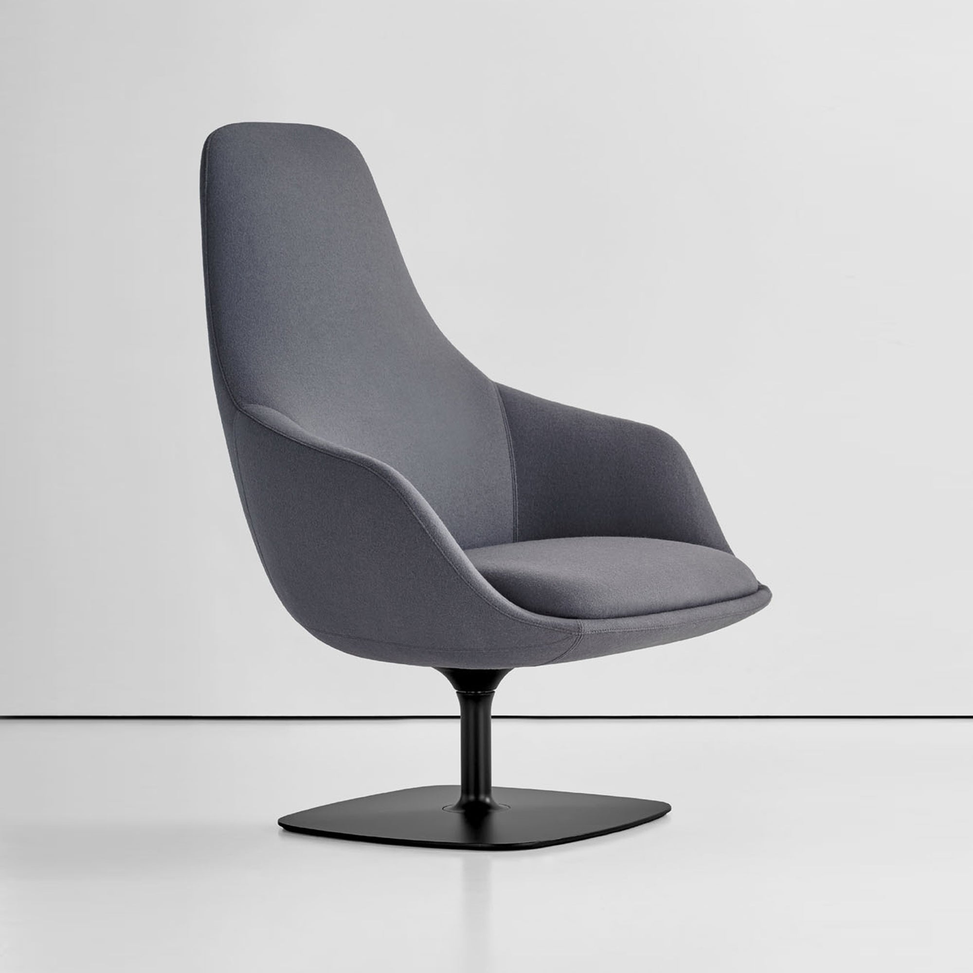 Canelle Lounge Chair — Return Swivel Base