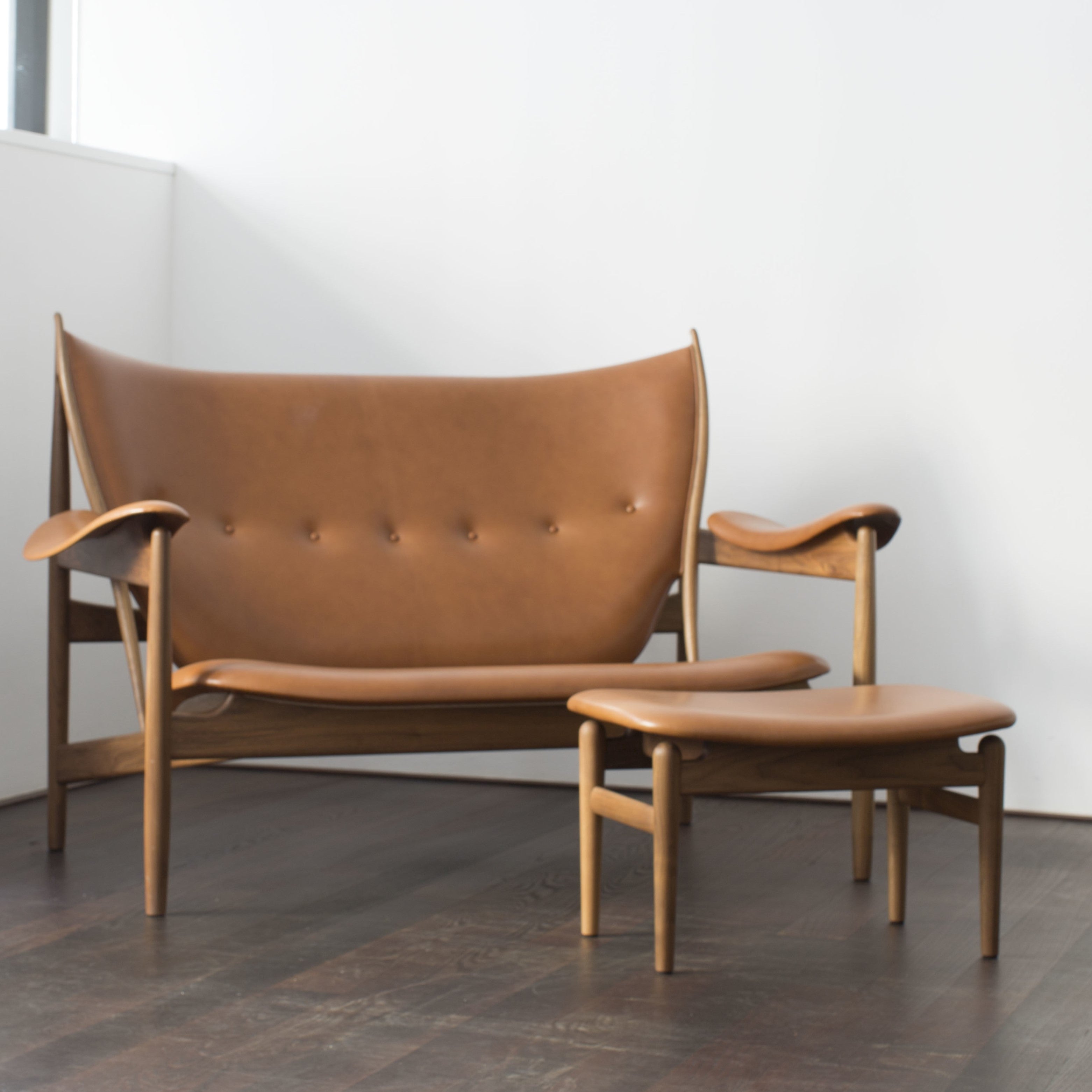 Chieftain Sofa