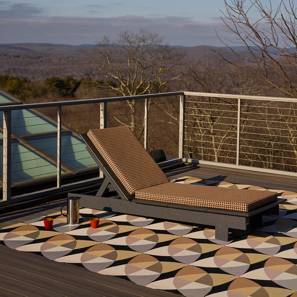 Canopy Rug