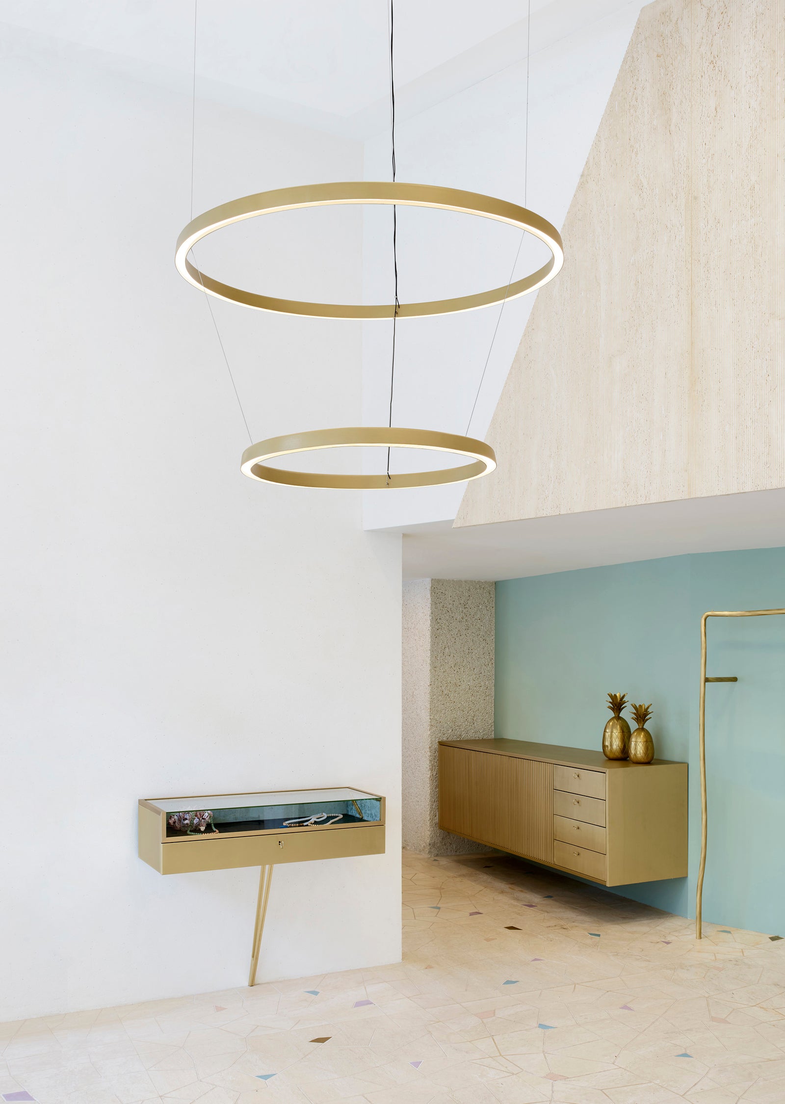 Compendium Circle Suspension Lamp