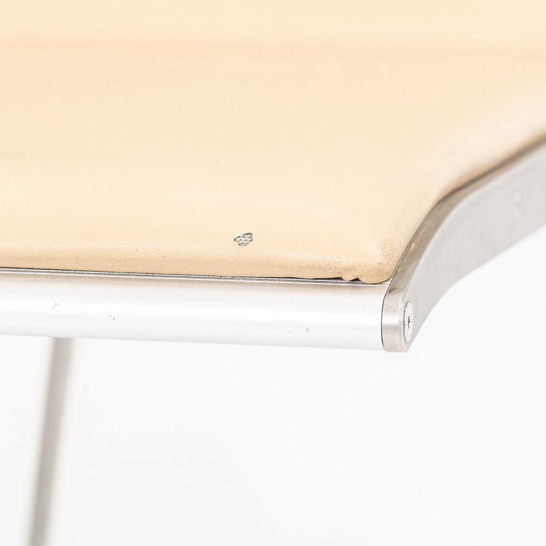 Aero Sofa