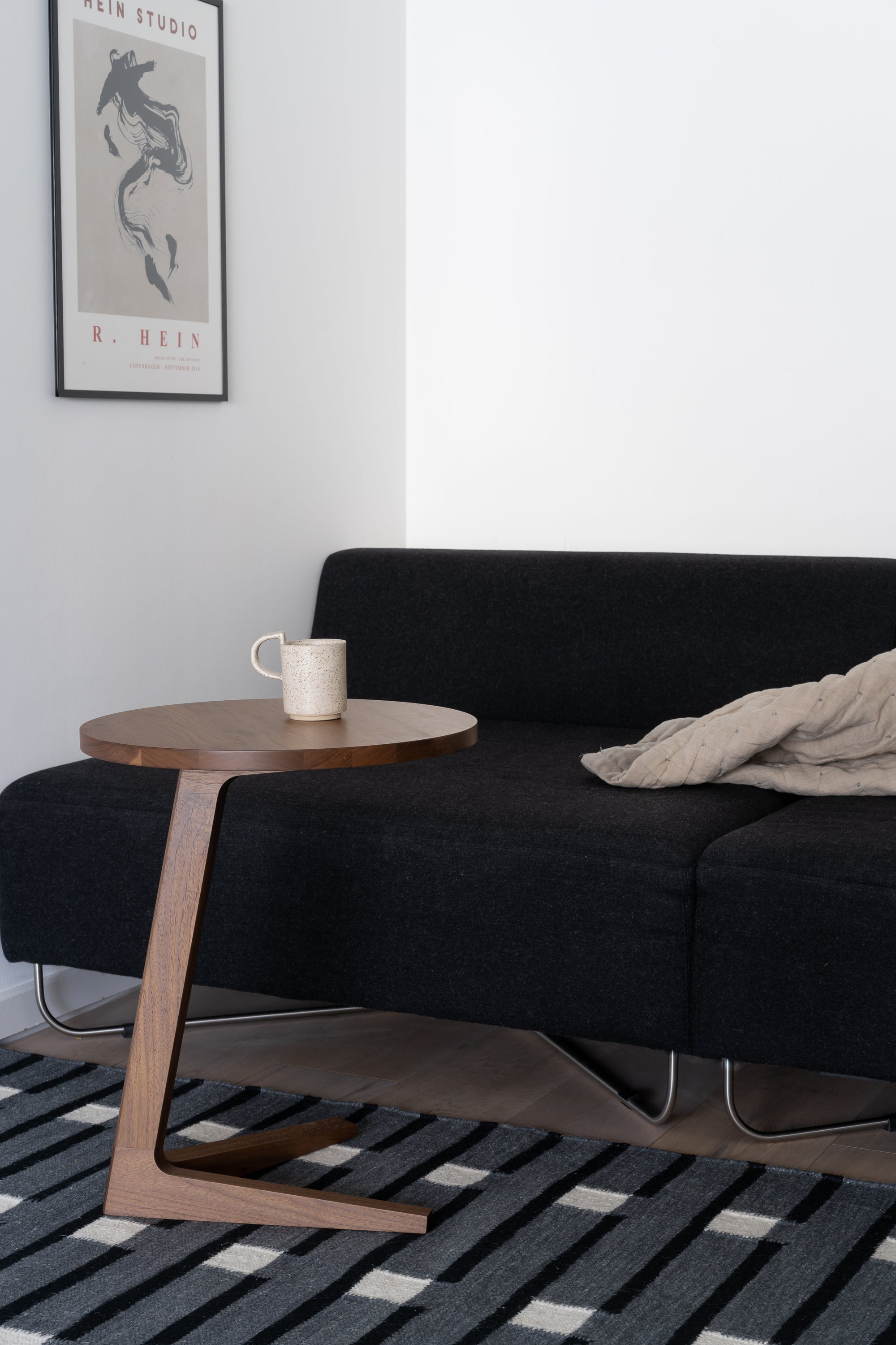 Cross Side Table