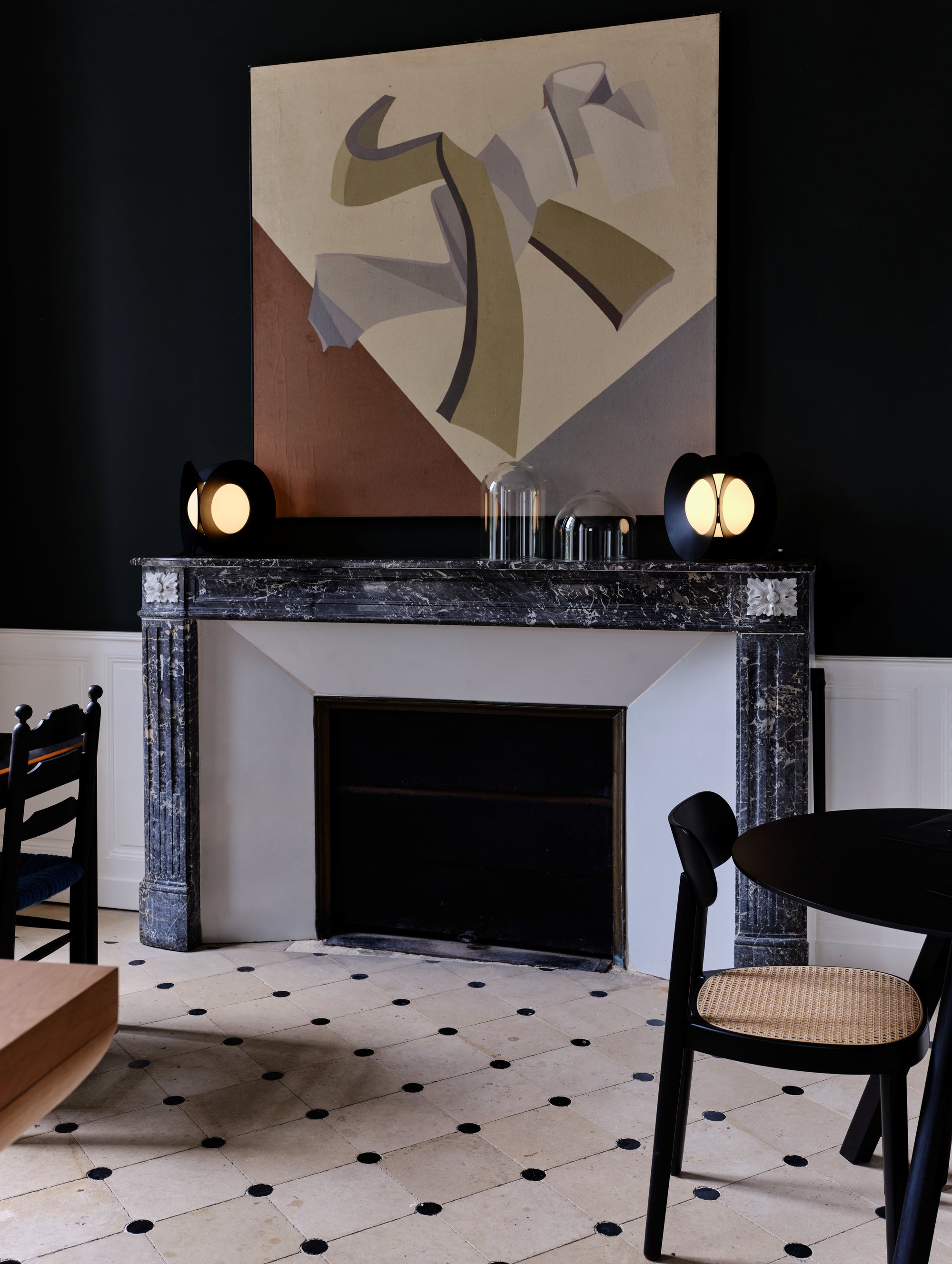 Armen Table Lamp