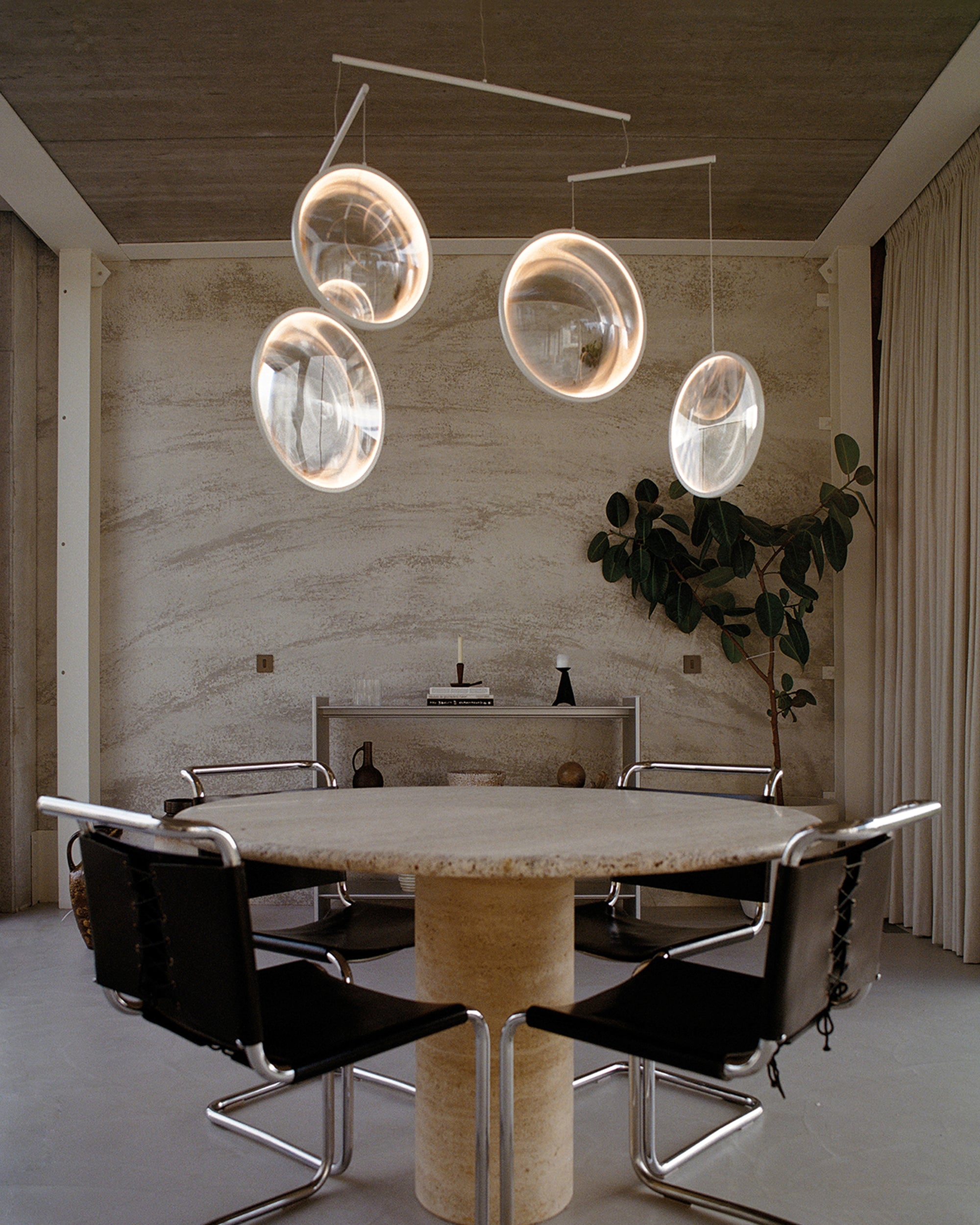 Focus Pendant Lamp
