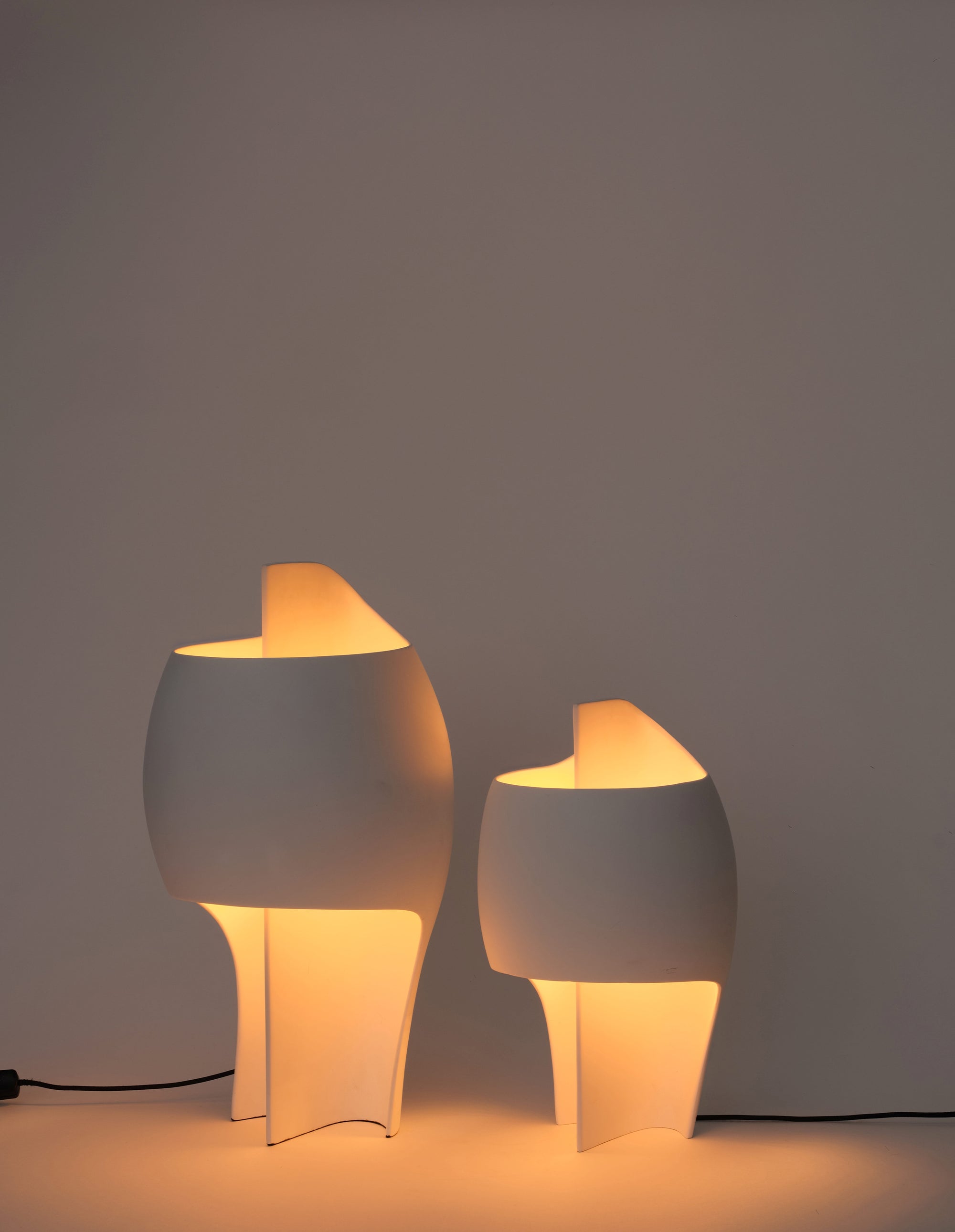 La Lampe B / Grande B Table Lamp