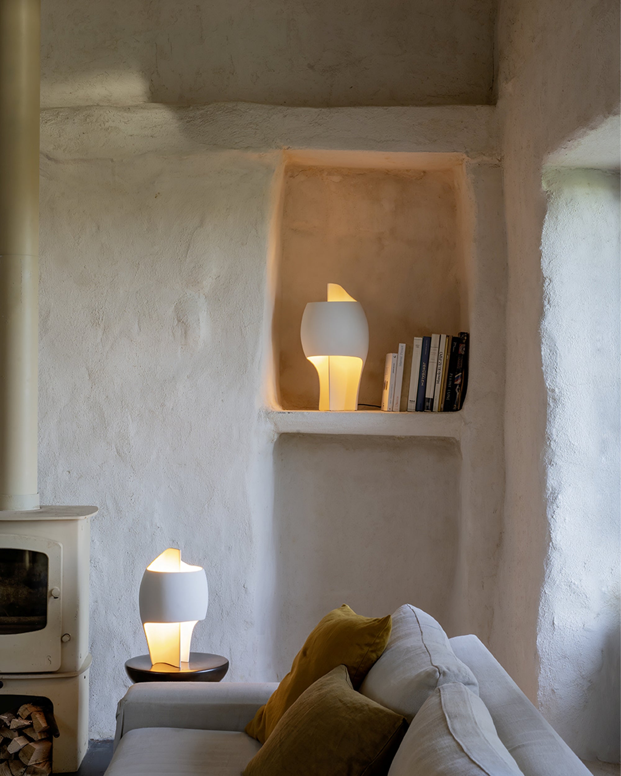 La Lampe B / Grande B Table Lamp