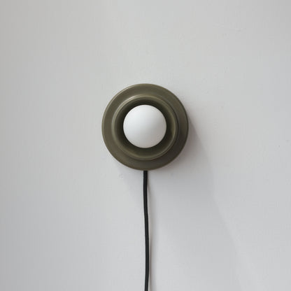 Q Sconce Lamp