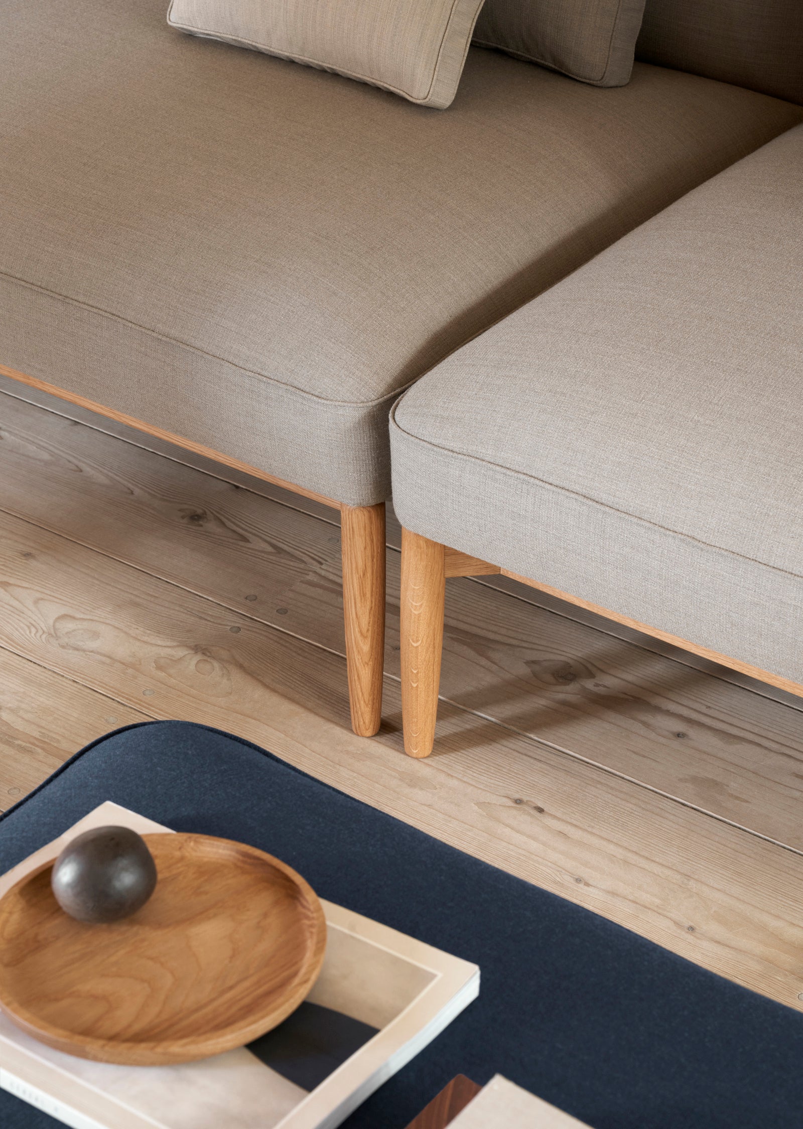 E321 Embrace Sofa — Large Right Arm Section