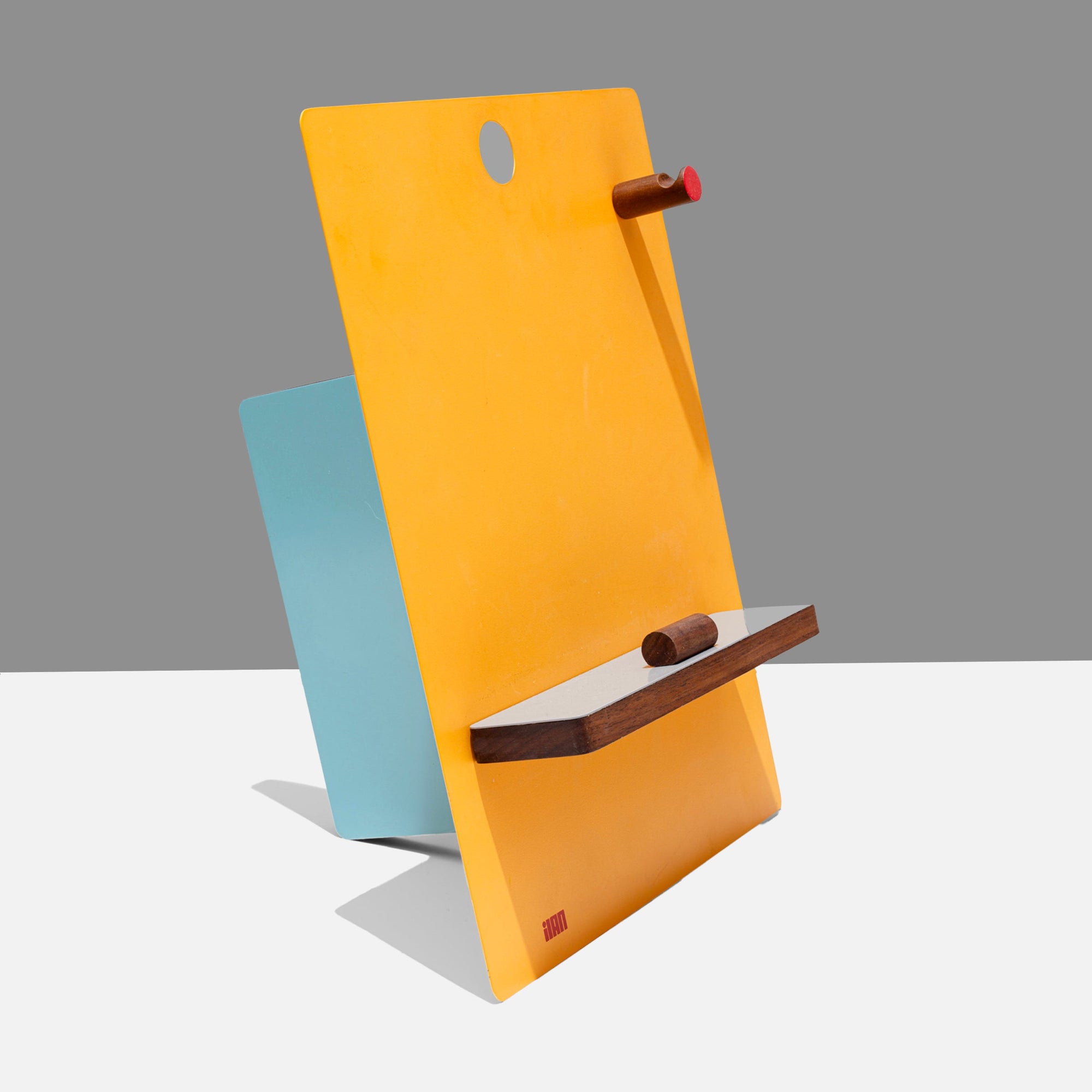 The Easel
