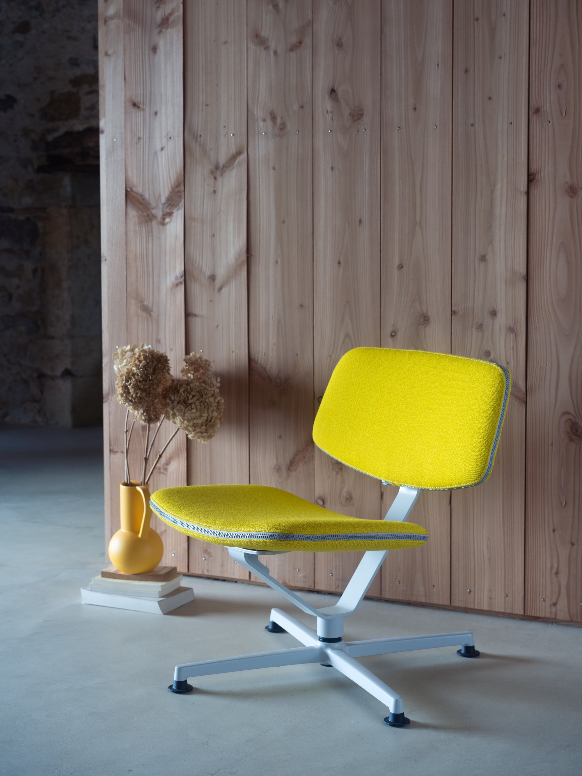 Arba Lounge Chair — Upholstered