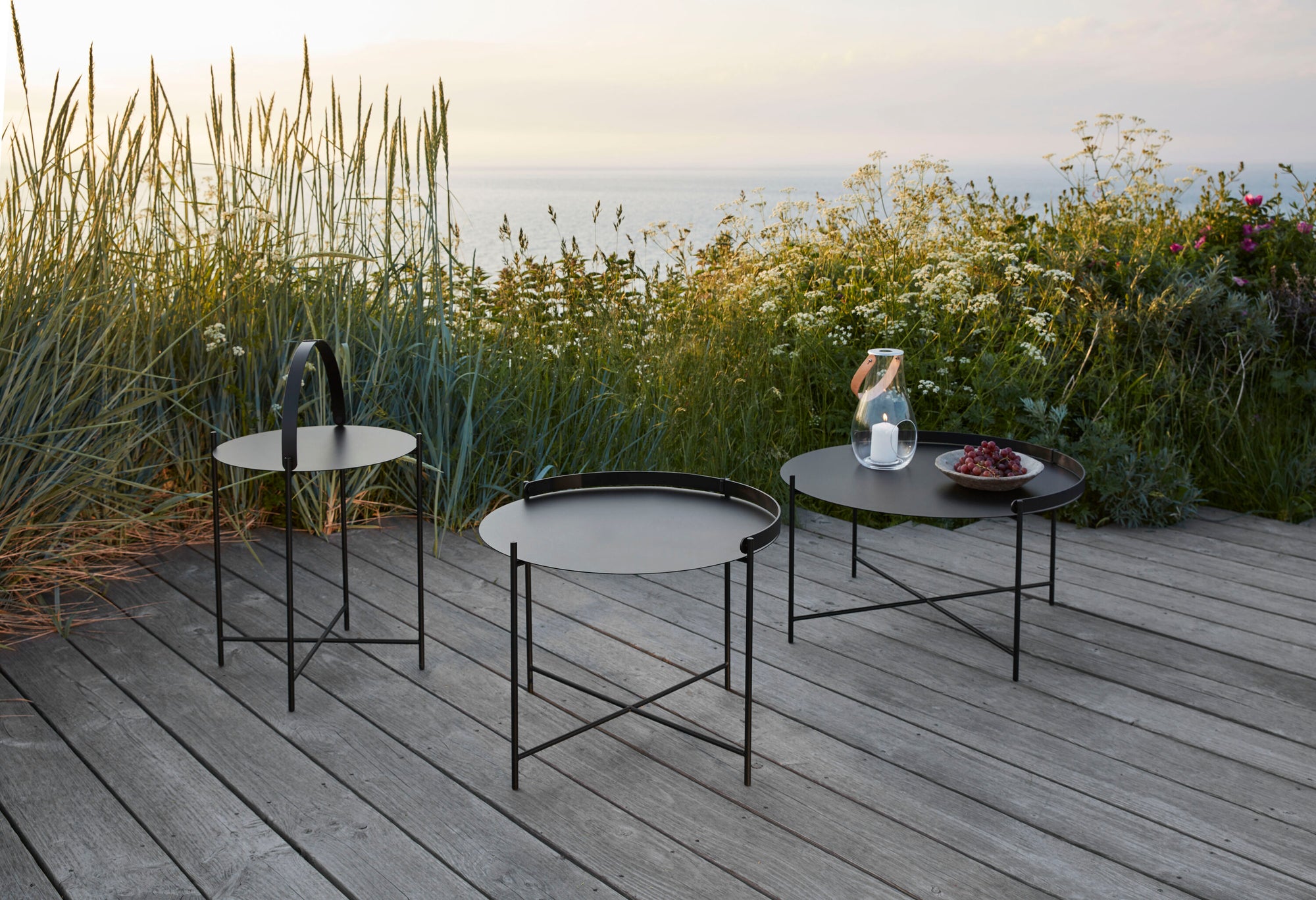 Edge Tray Table