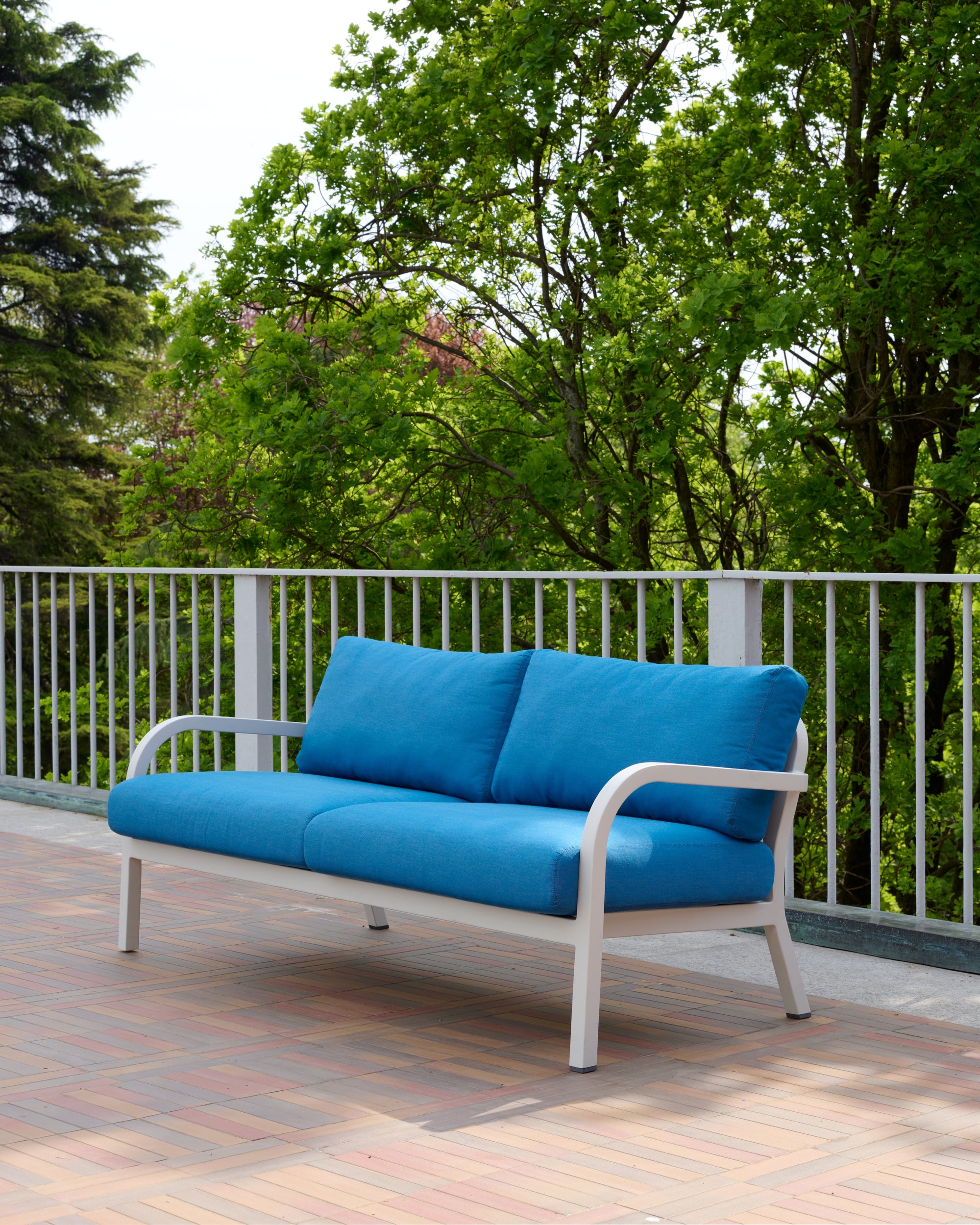 Navy Lounge Sofa
