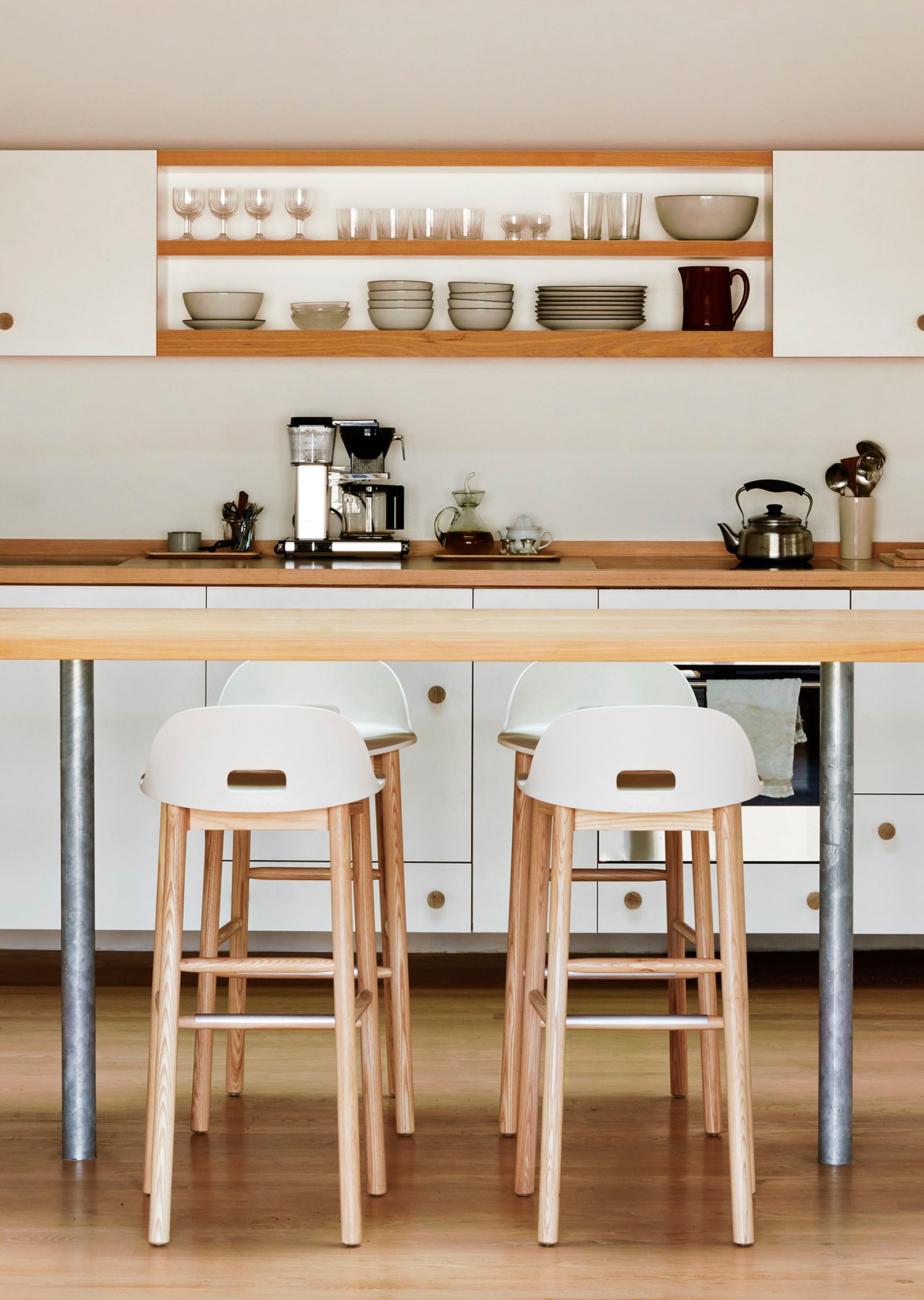 Alfi Bar and Counter Stool