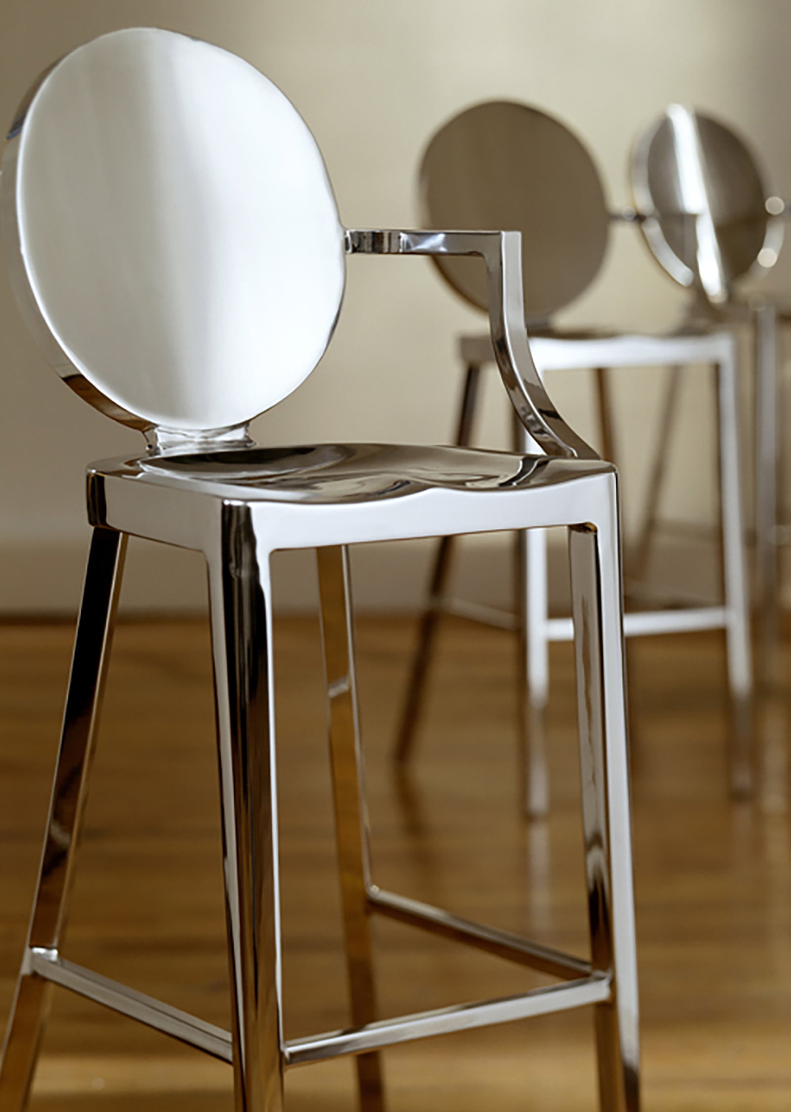 Kong Bar and Counter Stool