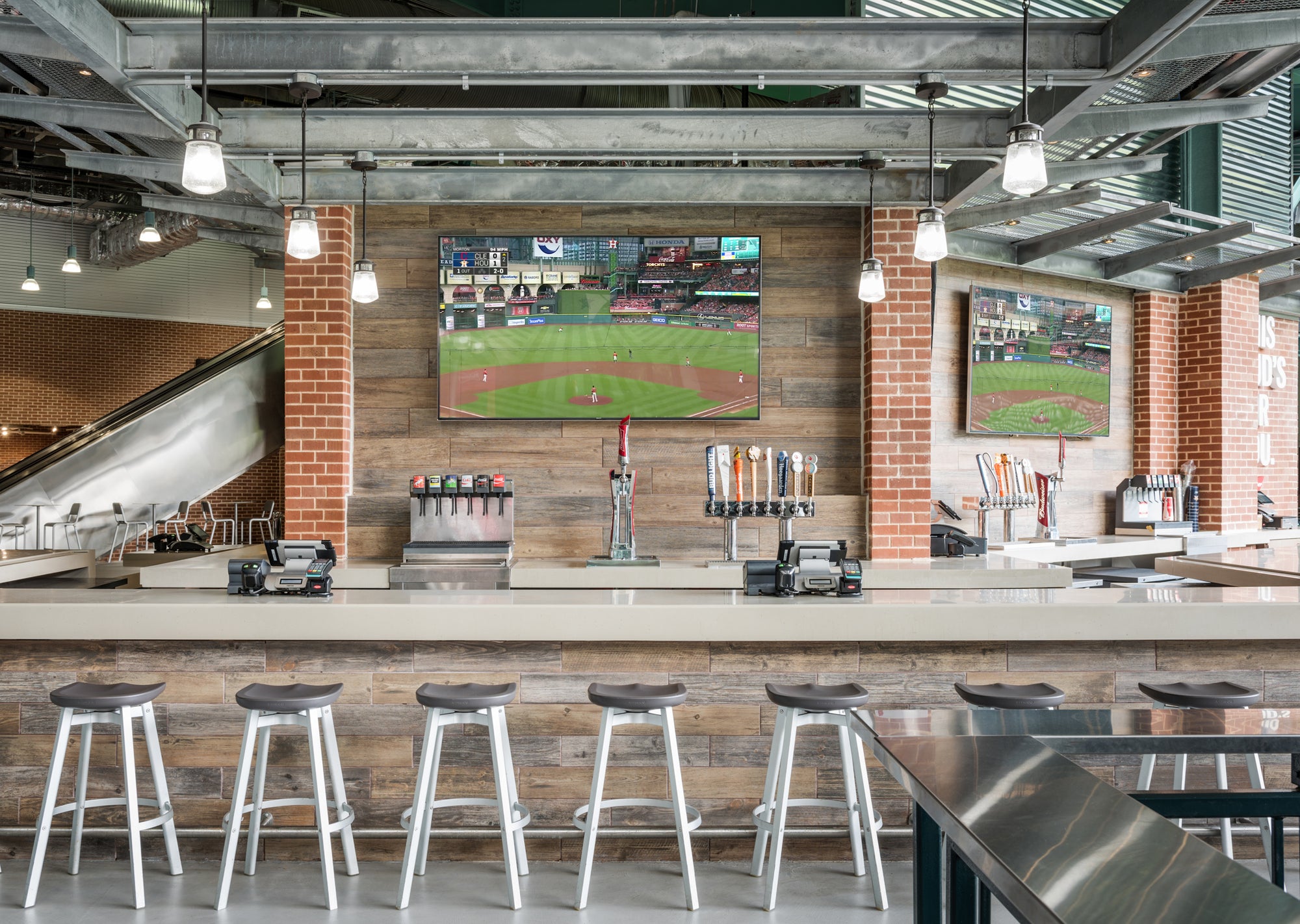 SU Bar and Counter Stool