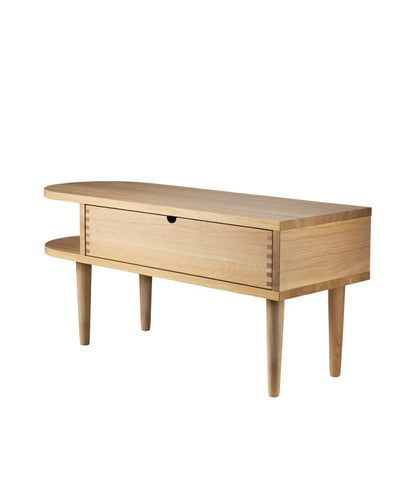 F24 Radius Bench — Small — Nature Lacquered Oak
