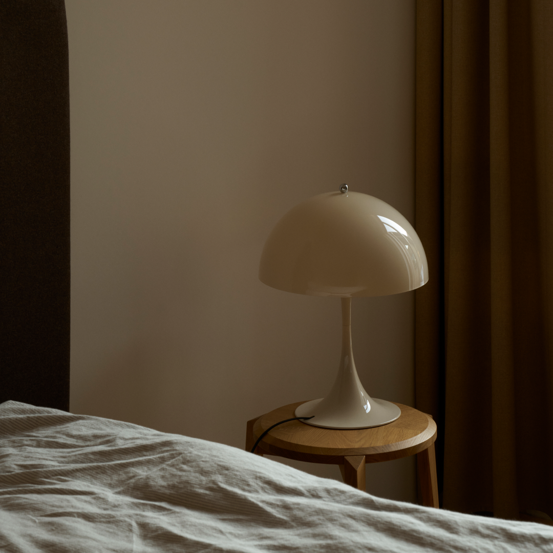 Panthella 320 Table Lamp