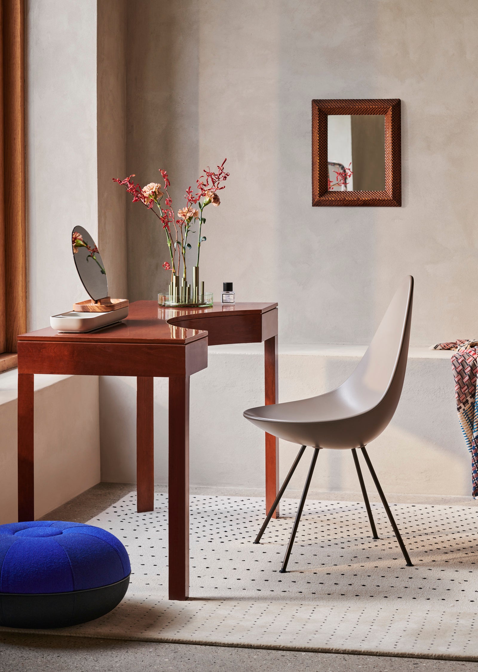 Drop Chair — Plastic by Arne Jacobsen — Rarify