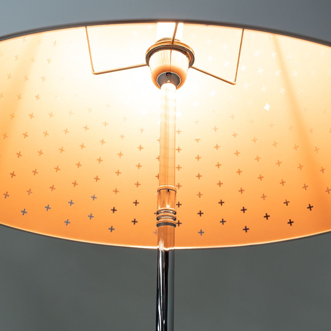 Guns Lounge Floor Lamp