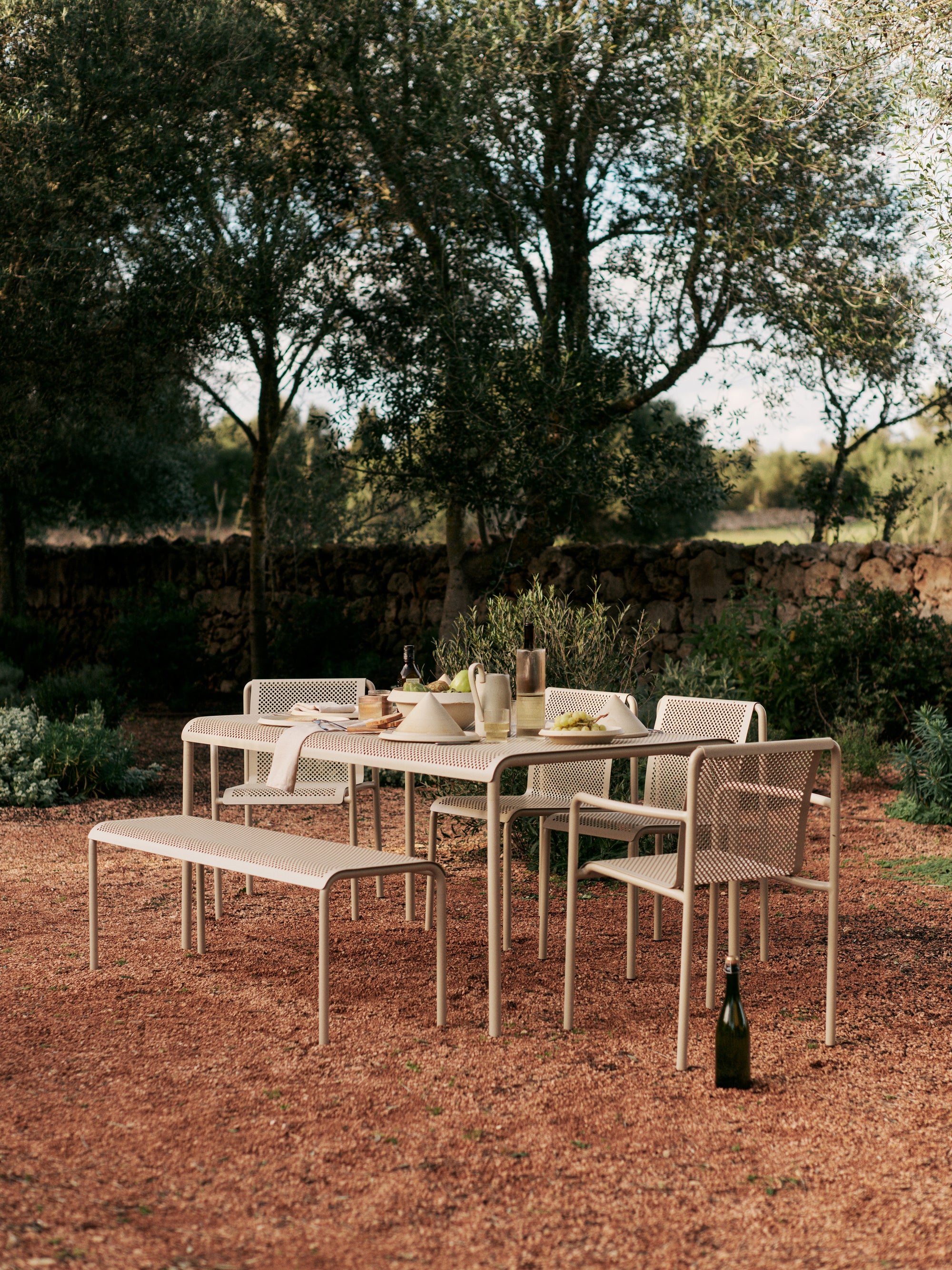 Dapple Dining Table