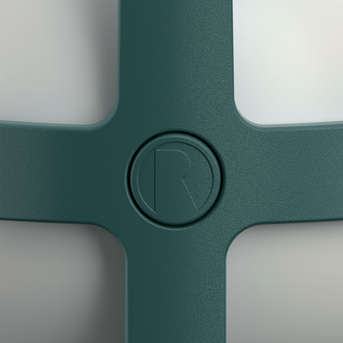 Soft Spot Solar Lamp — Forest Green