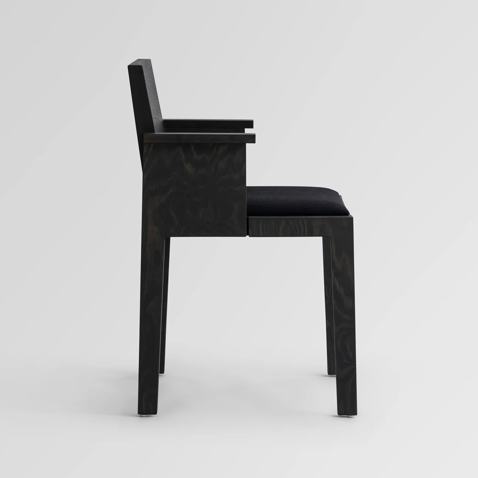 016 Maasto Dining Armchair — Upholstered Seat