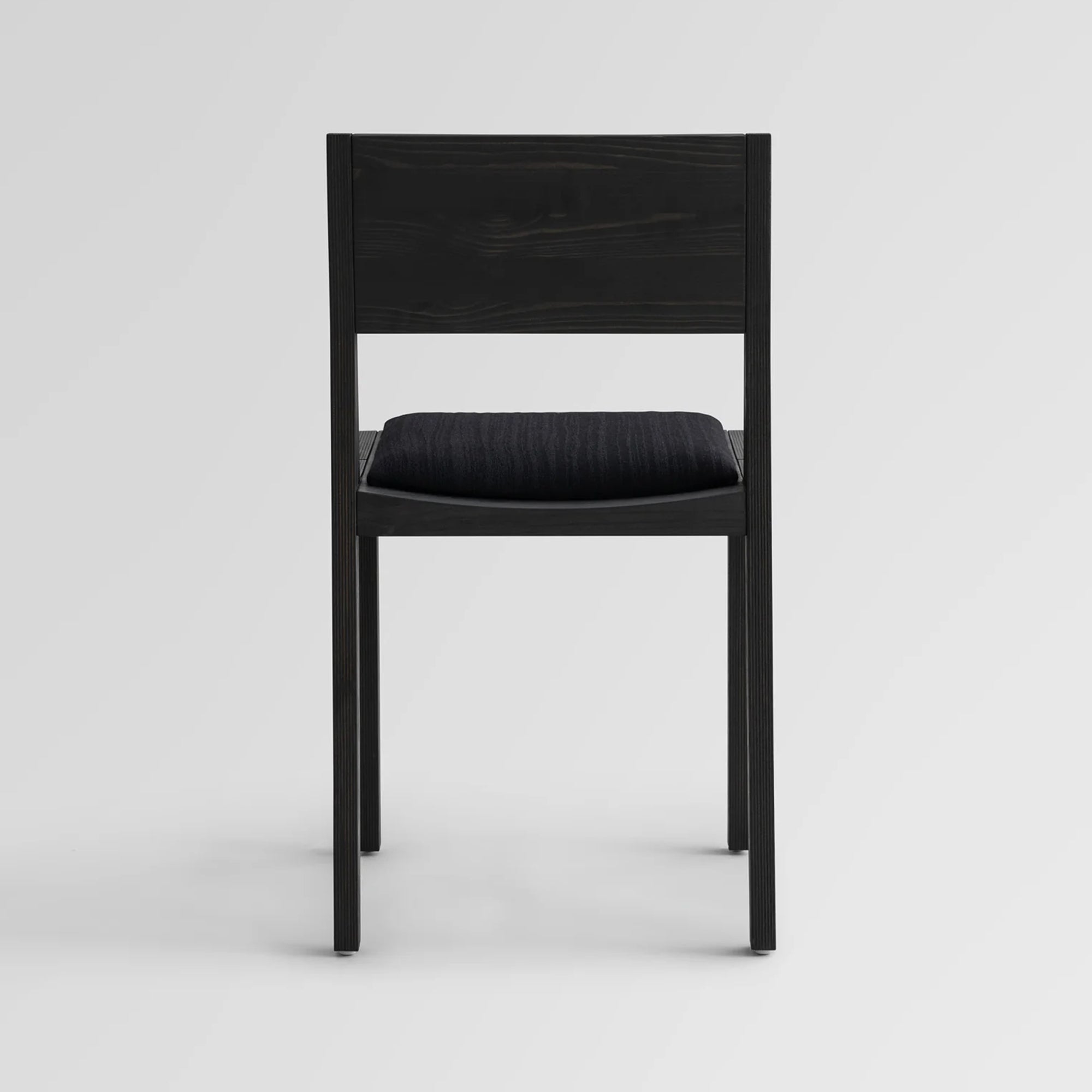 016 Maasto Dining Chair — Upholstered Seat