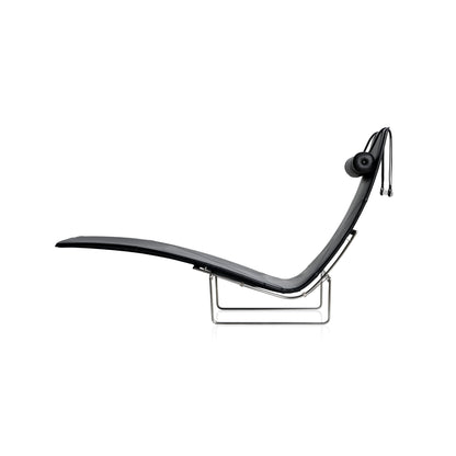 PK24 Chaise Lounge