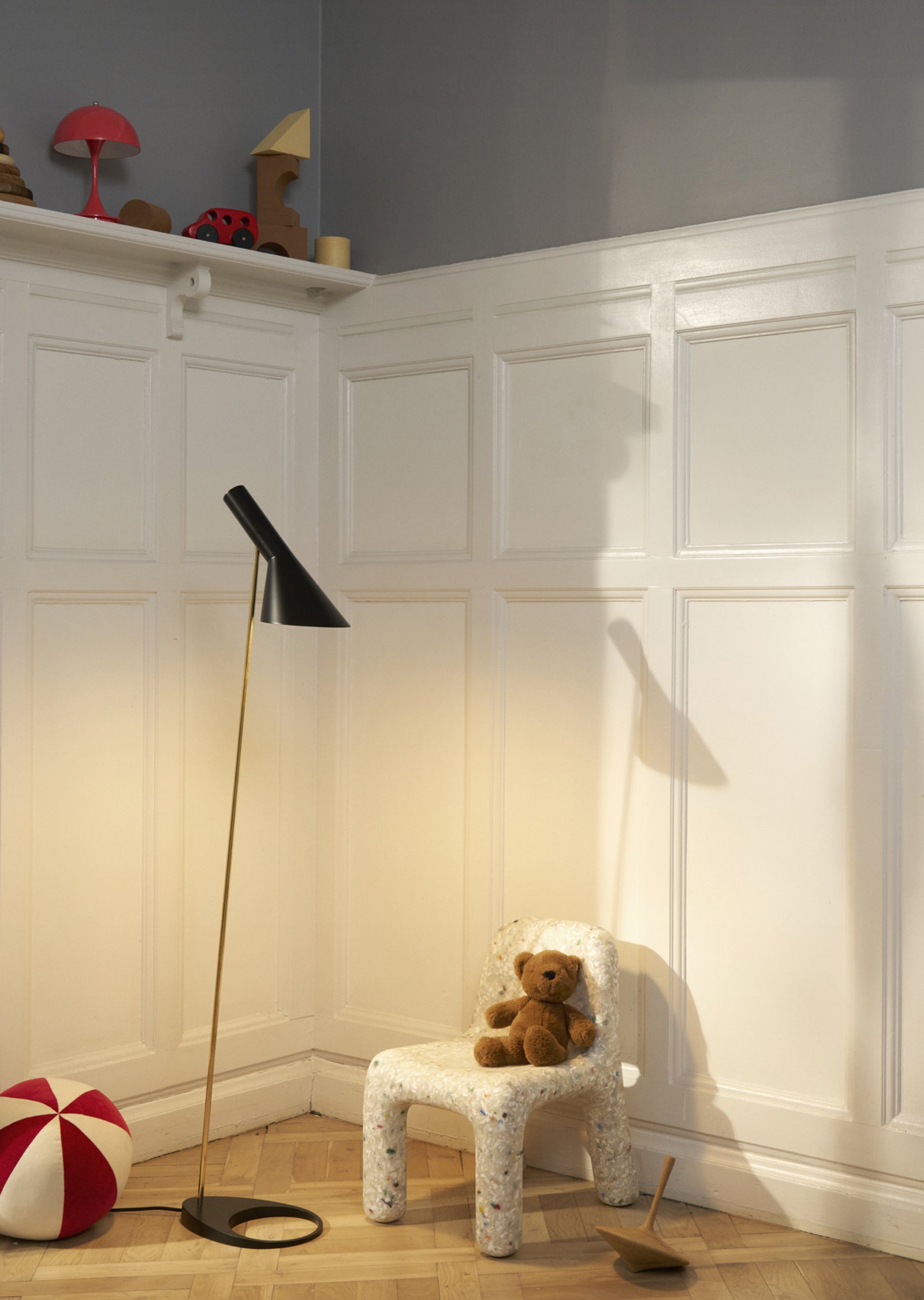 AJ Floor Lamp