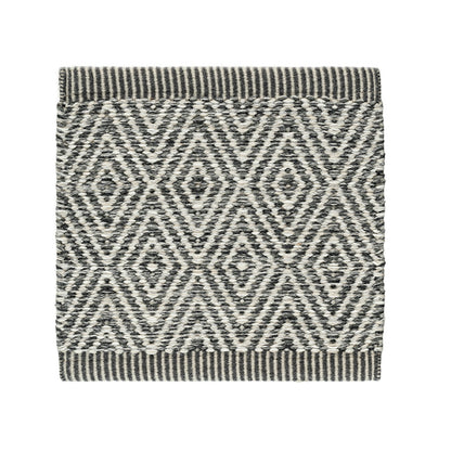 Goose Eye XL Icon Rug