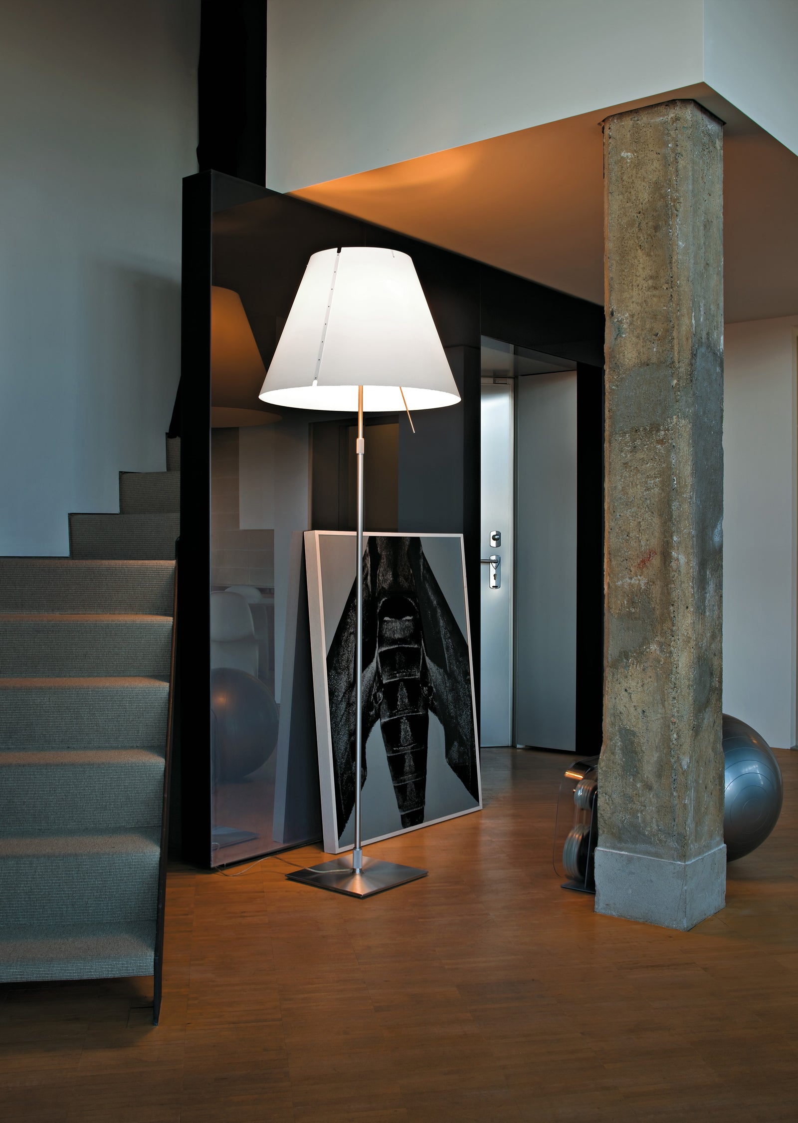 Grande Costanza Floor Lamp