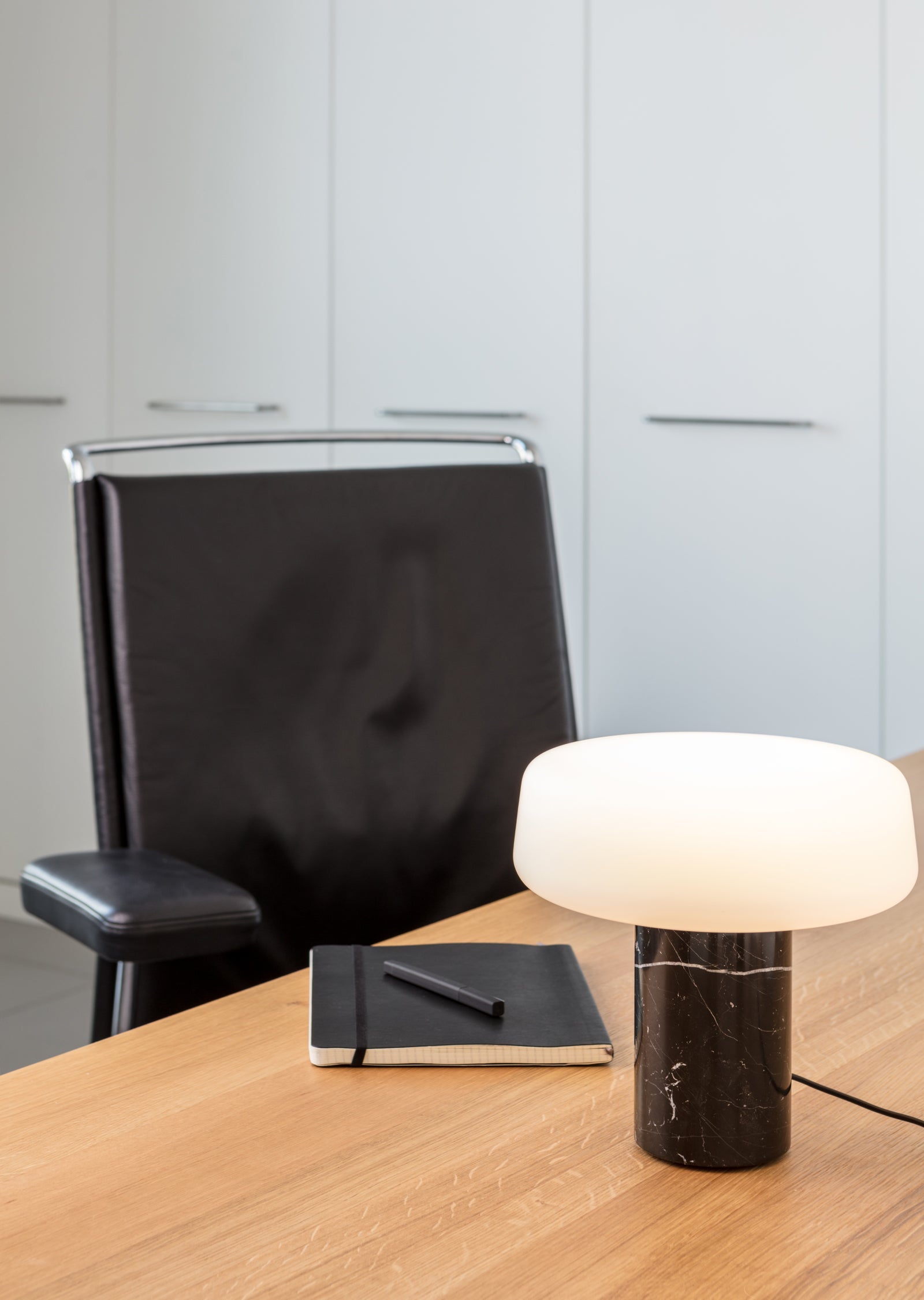 Solid Table Lamp