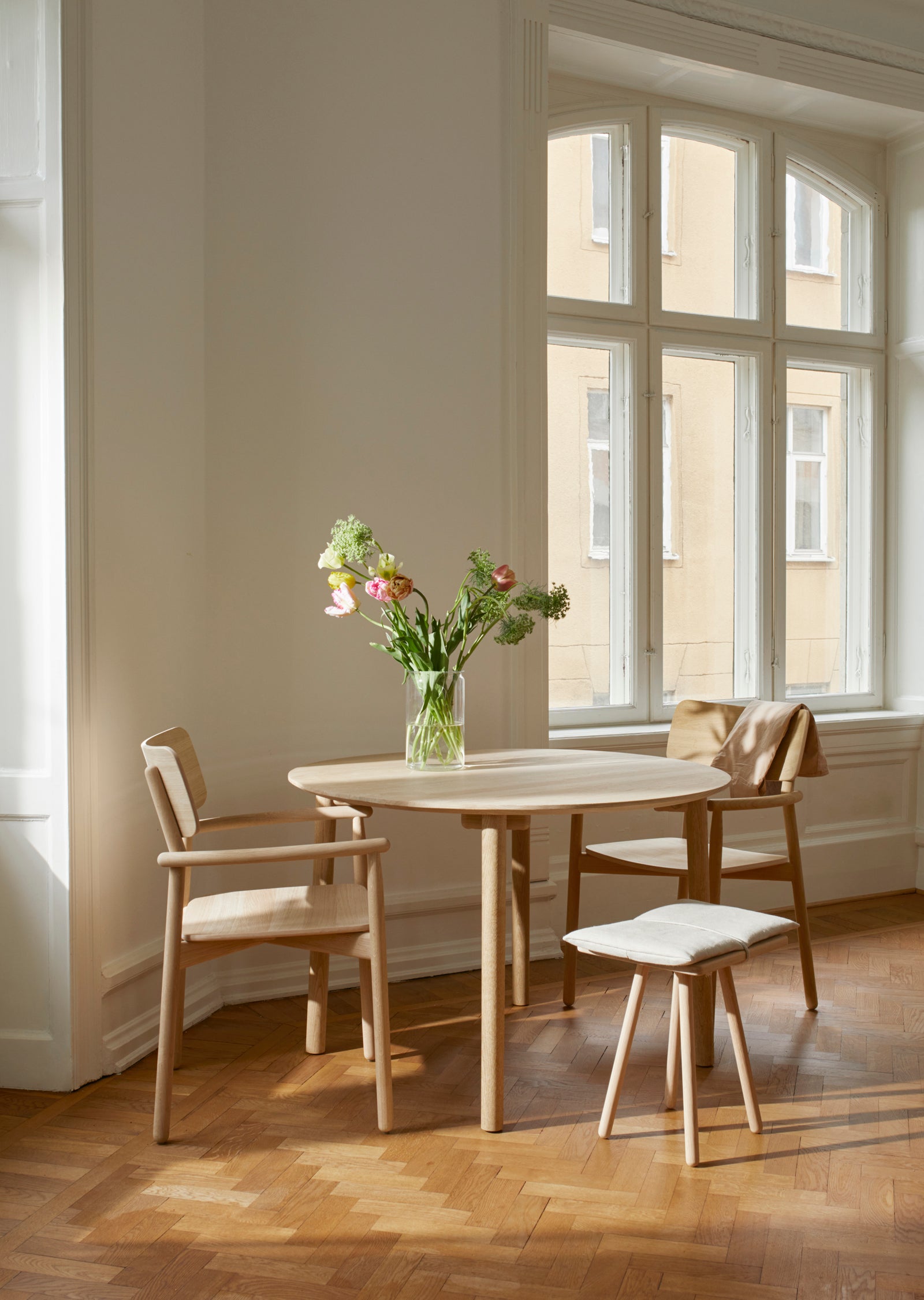 Hven Table