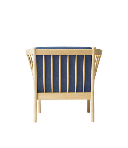 J146 Armchair — Nature Lacquered Oak / Dark Blue