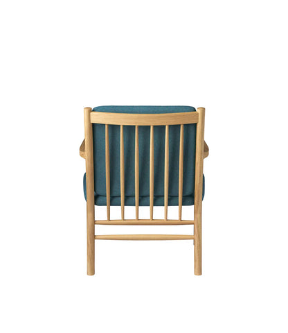 J147 Armchair — Nature Lacquered Oak/Green