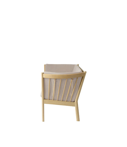J148 2-Person Sofa — Nature Lacquered Oak/Beige
