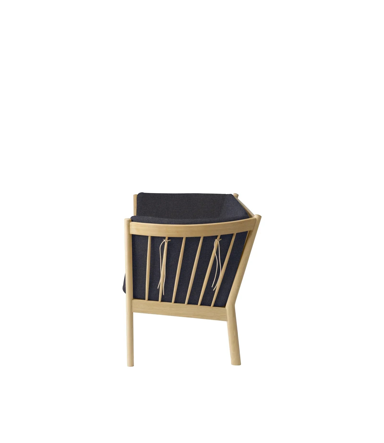 J148 2-Person Sofa — Nature Lacquered Oak/Dark Grey