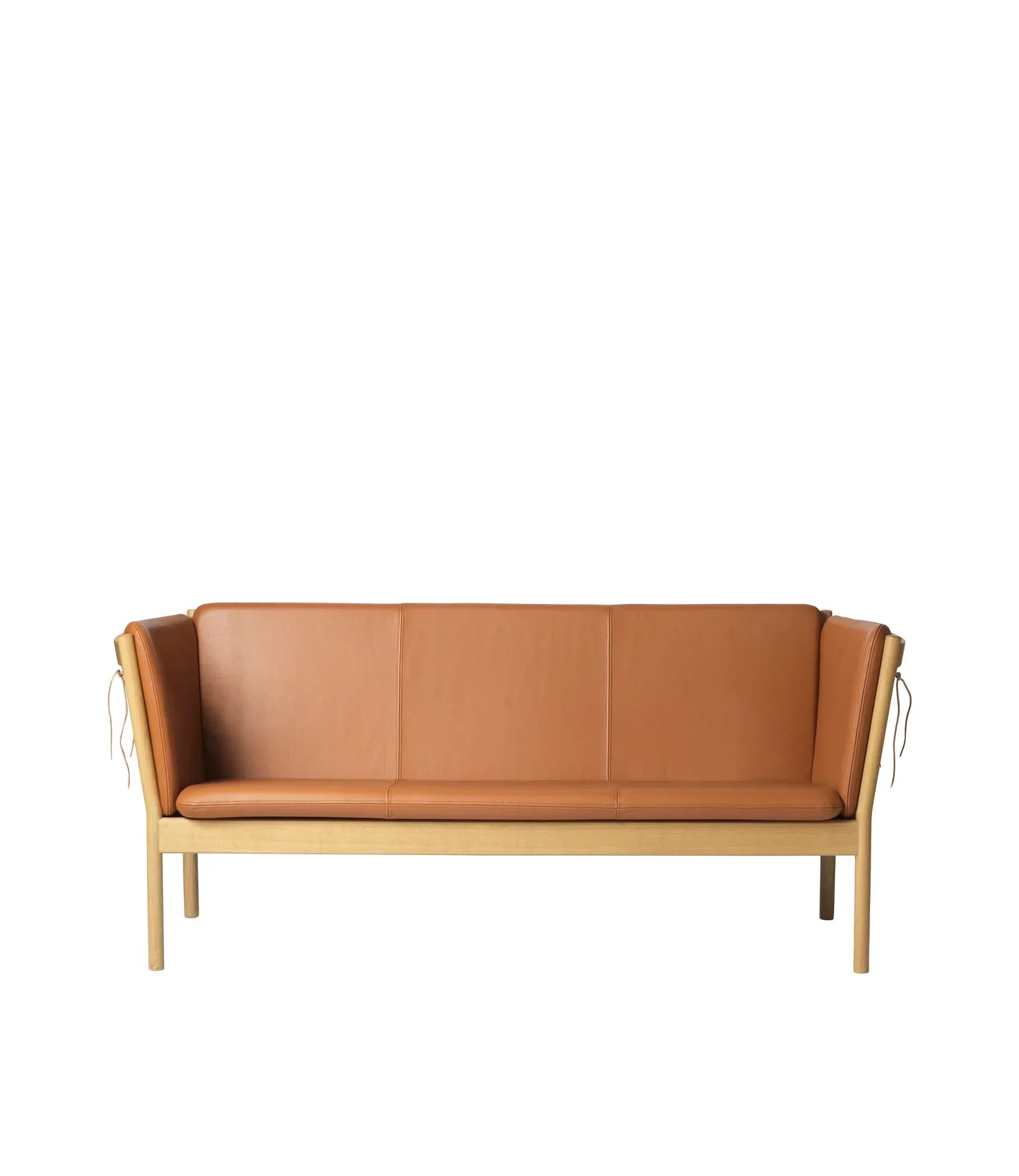 J149 3-Person Sofa — Nature Lacquered Oak/Cognac Leather