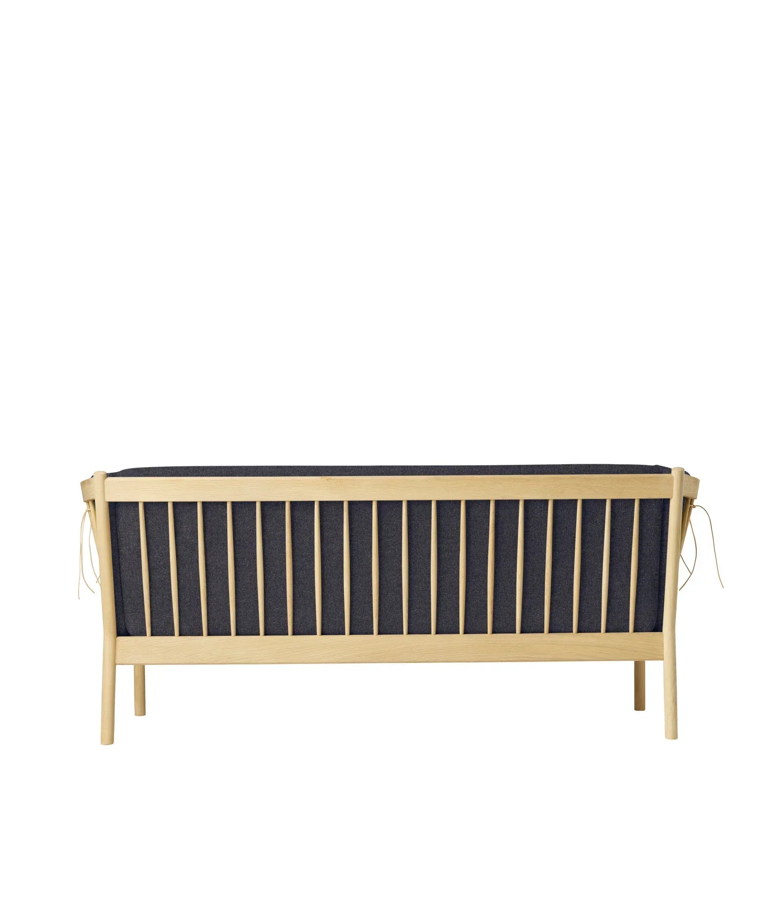 J149 3-Person Sofa — Nature Lacquered Oak/Dark Grey