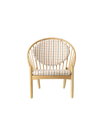 J166 Jørna Chair — Nature Lacquered Oak/Red