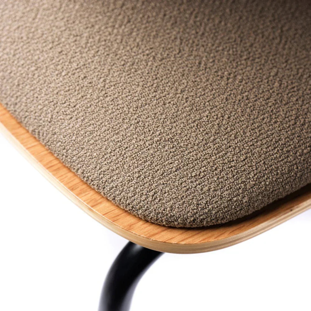 J183 Holmen Stackable Armchair — Steel Black/Taupe