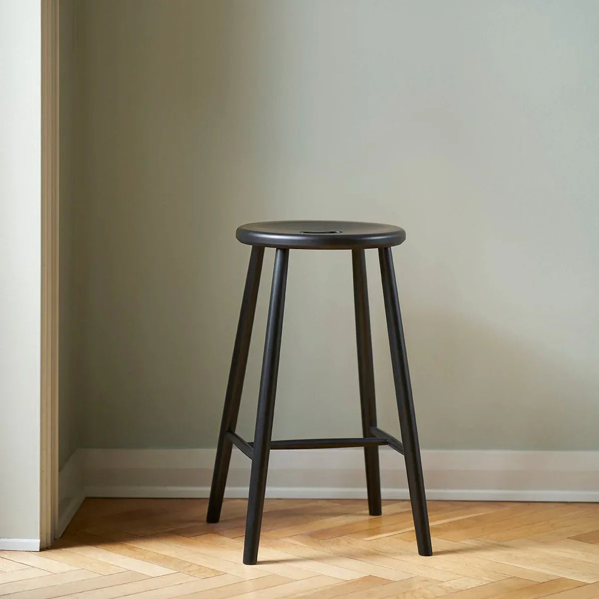 J27C Counter Stool — Beech — Jet Black
