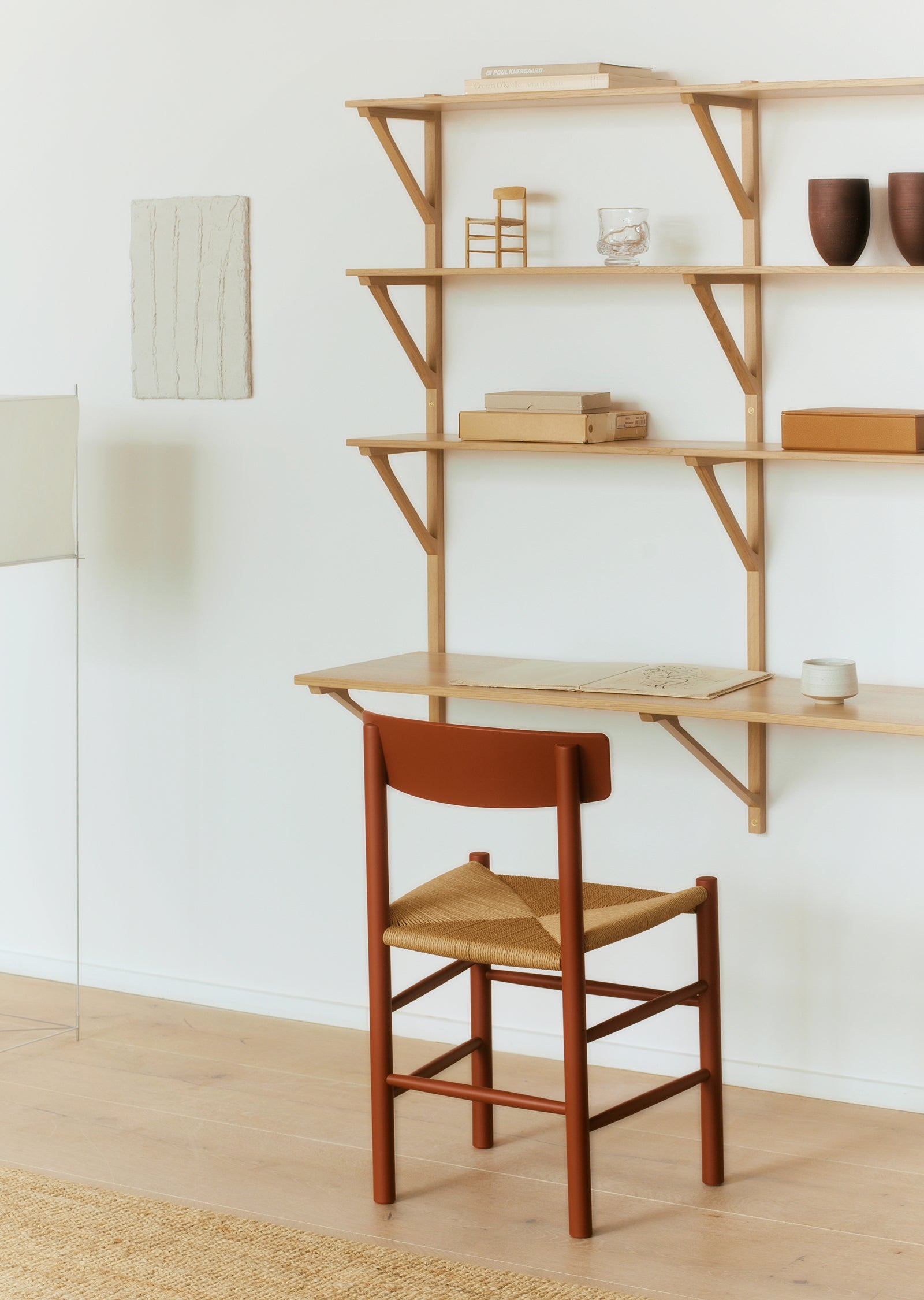 BM29 Shelf / Desk