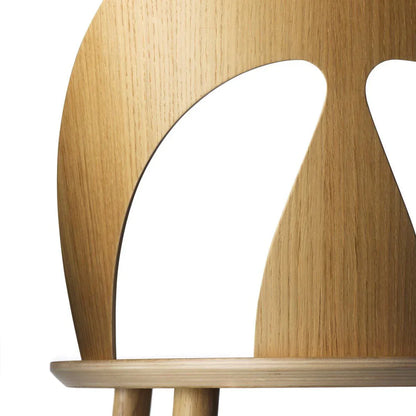 J45 Chair — Nature Lacquered Oak