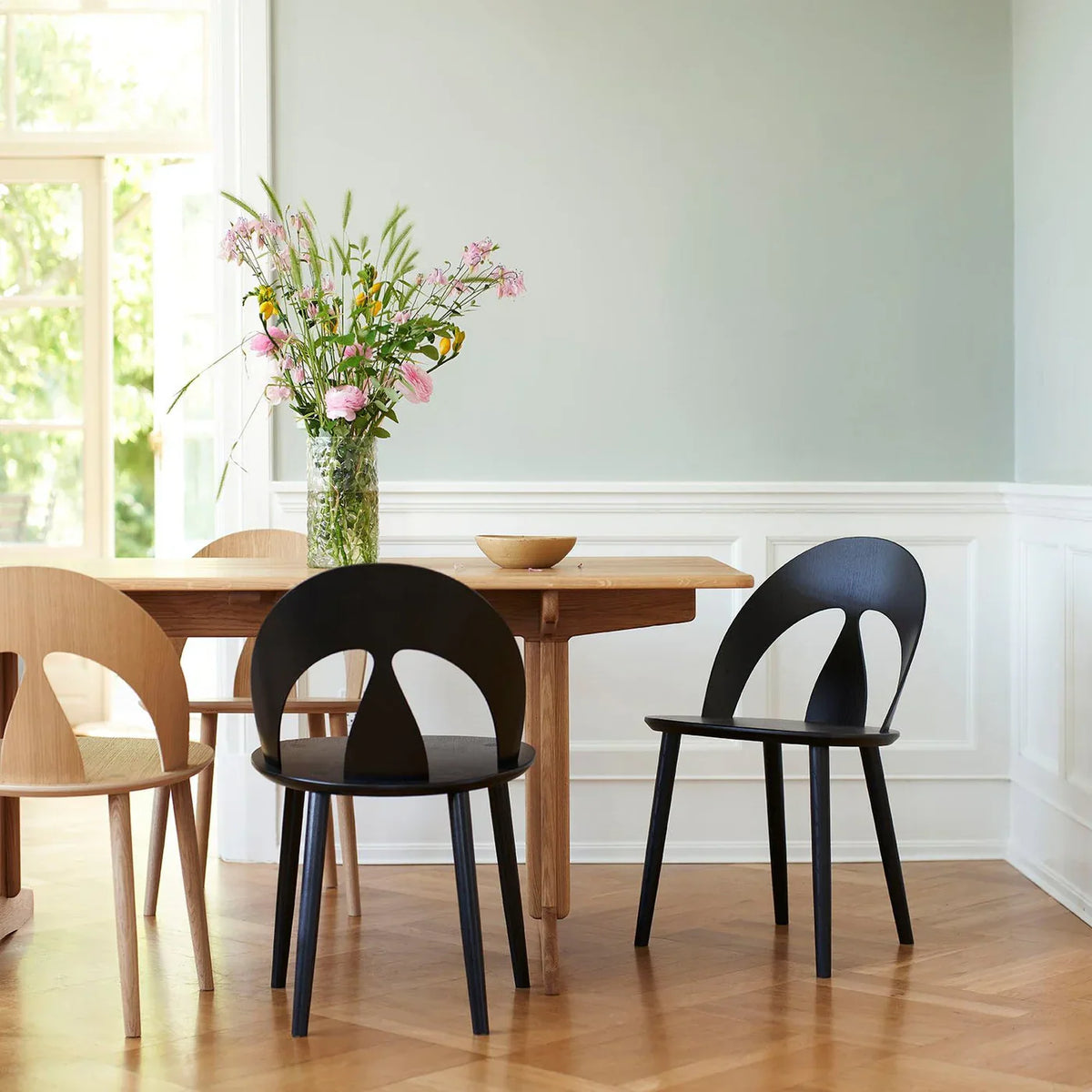 J45 Chair — Nature Lacquered Oak