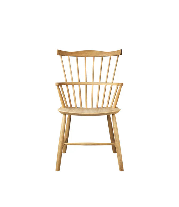J52B Chair — Nature Oiled Oak