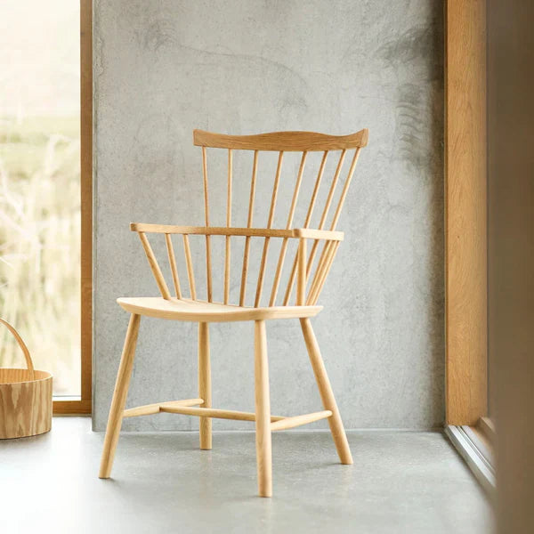 J52B Chair — Nature Oiled Oak