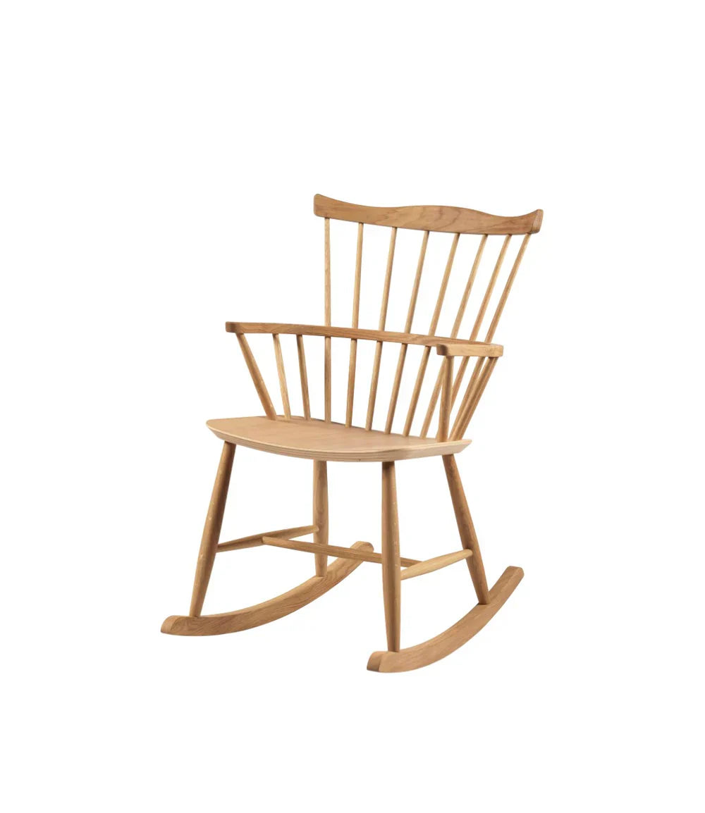 J52G Rocking Chair — Nature Oiled Oak